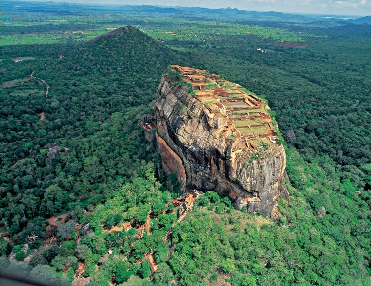 Sigiriya Rock - 000902